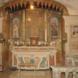 All�interno anche un altare in pietra del Seicento